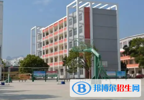 广西2023年去读计算机学校好吗