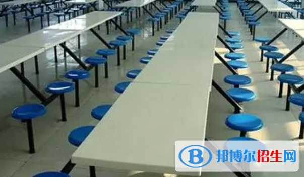 华东师范大学澄迈实验中学2023年宿舍条件