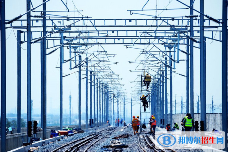 成都2023年铁路学校能学什么