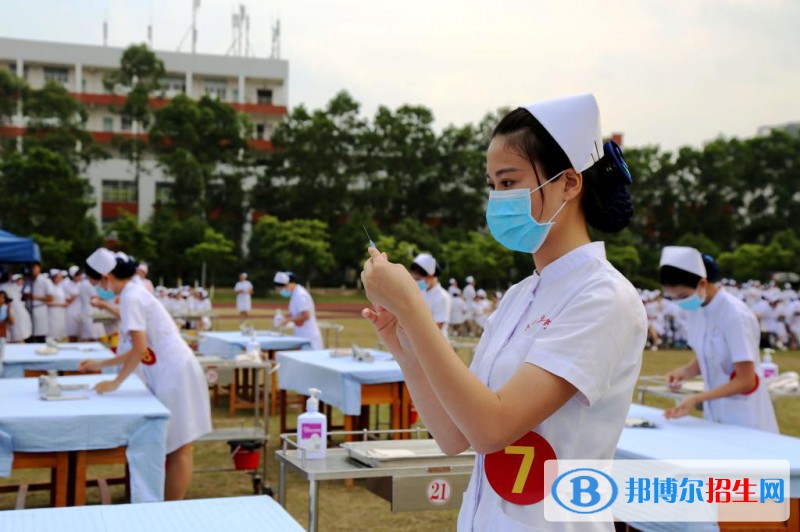 兰州2023年卫校中专升大专考什么