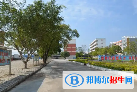广西2023年初中生能读计算机学校吗