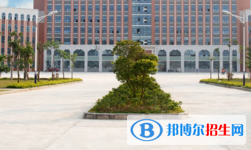 广西2023年适合男生的计算机学校