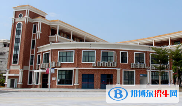 华东师范大学第二附属中学乐东黄流中学2023年报名条件、招生要求、招生对象 