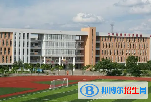 广西2023年男生上什么计算机学校好