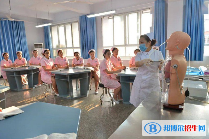 兰州2023年读卫校能考大学吗