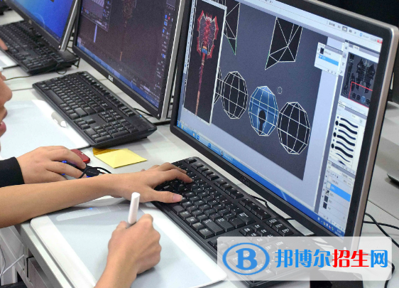 广西2023年男生读计算机学校学什么好