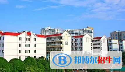 广西2023年男生读计算机学校学什么好