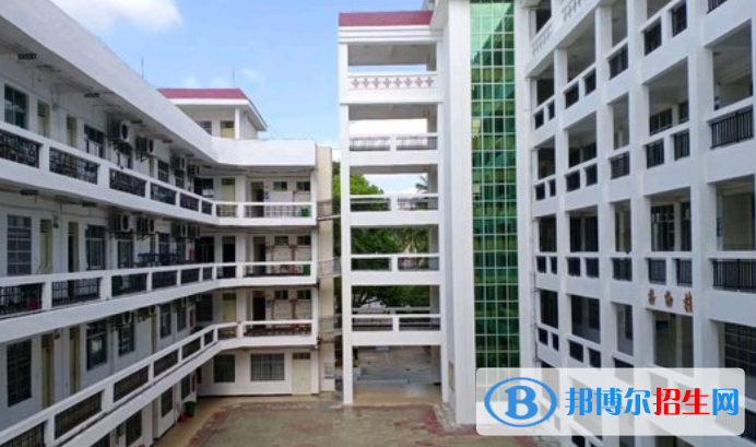陵水中学2023年招生办联系电话 