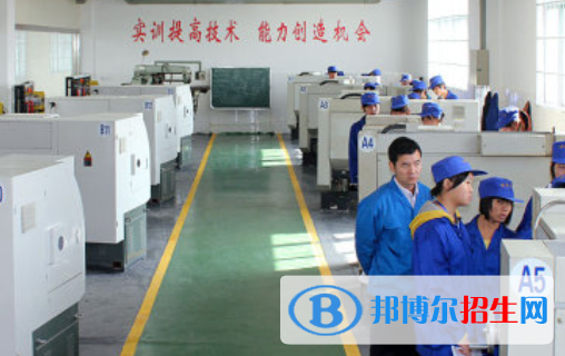 安徽2023年中学毕业读什么汽修学校