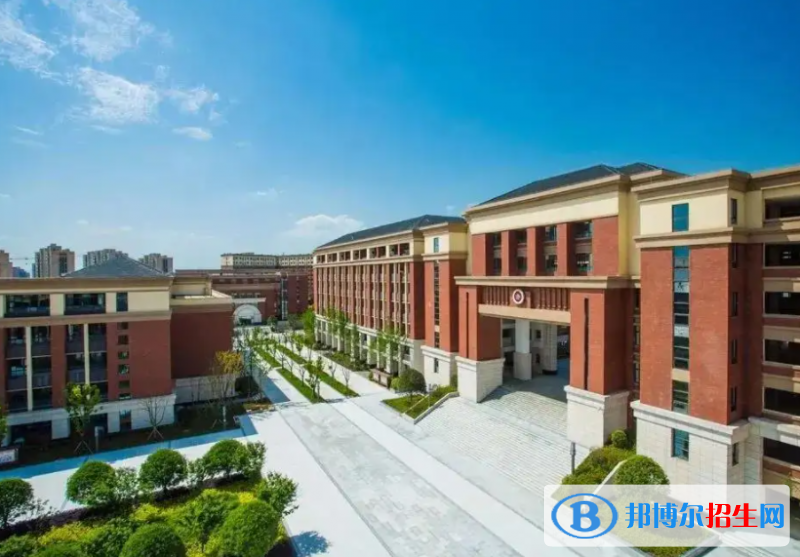 重庆史迪威外语学校高中部靠谱吗