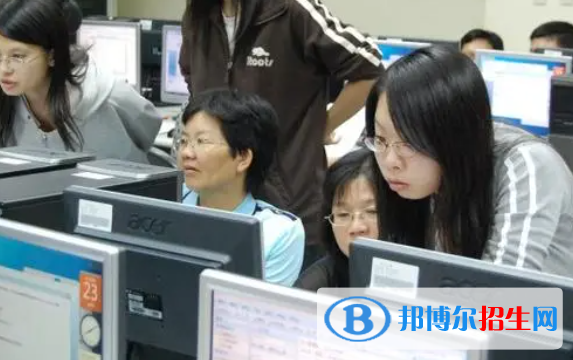 广西2023年女生初中毕业上计算机学校