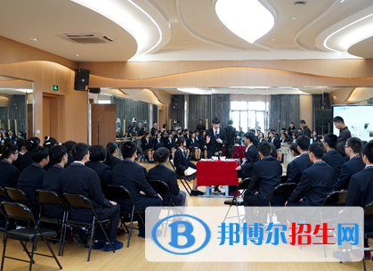 杭州2023年中专学校好还是大专好