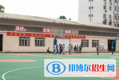 广西2023年有哪些计算机学校最好