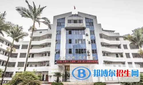 内江的高中排名前十名的学校（内江高中）