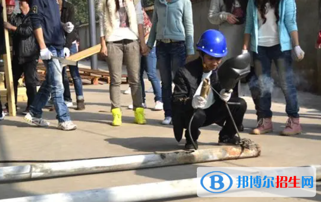 大学建筑材料工程技术专业可以从事哪些工作？