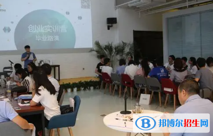 大学中小企业创业与经营专业可以从事哪些工作？