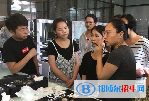杭州2023年中专学校里面有什么专业