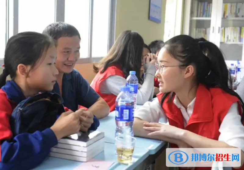 大学公益慈善事业管理专业可以从事哪些工作？