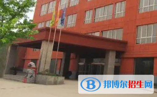 郑州商贸旅游职业学院是大专还是中专(郑州商贸旅游职业学院)