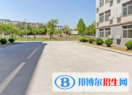 河南2023年初中生有哪些卫校选