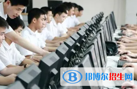 广西2023年计算机学校学什么好