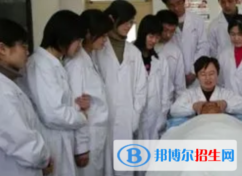 河南2023年卫校哪个专业好