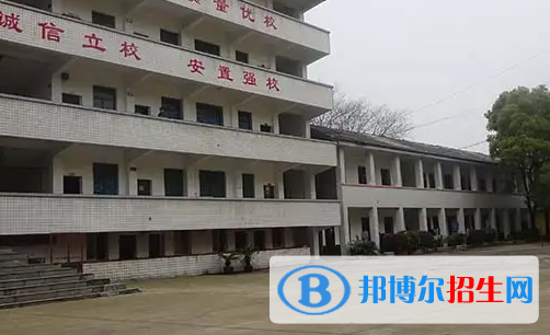 湖南2023年初中生可以上中专吗