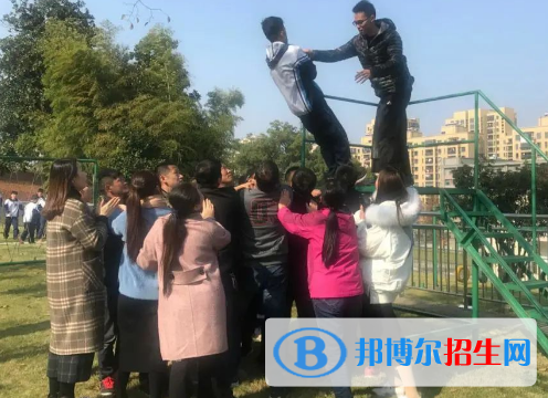 杭州2023年上中专学校可以考大学吗