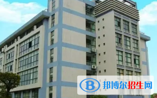 湖南2023年初中毕业可以读中专吗