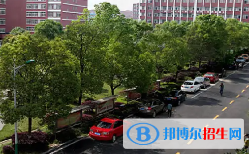 湖南2023年初中毕业可以报考中专吗