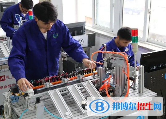 杭州2023年读中专学校要初中毕业证吗