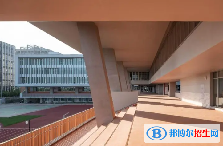 华东师范大学第二附属中学国际部怎么样