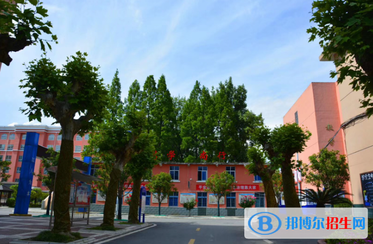 陕西2023年中专学校上什么专业有前途