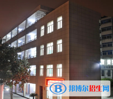 杭州2023年怎么读中专学校