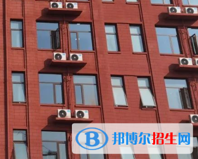 河南2023年女生上什么卫校好