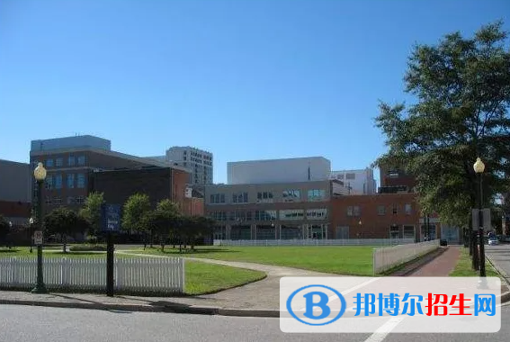 美国Lee Academy高级中学(上影校区)2023年入学考试