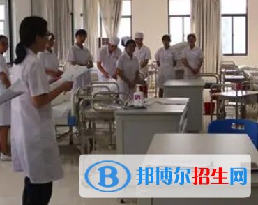 河南2023年卫校中专升大专考什么