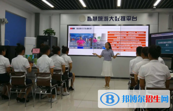 浙江2023年中专学校上几年