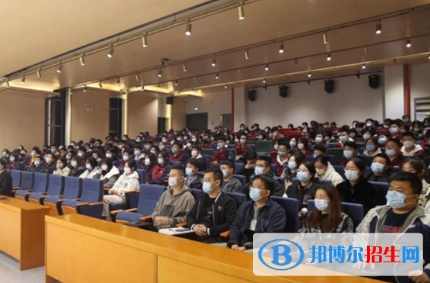 陕西2023年上中专学校要多少钱