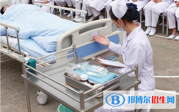 浙江2023年上中专学校要多少钱