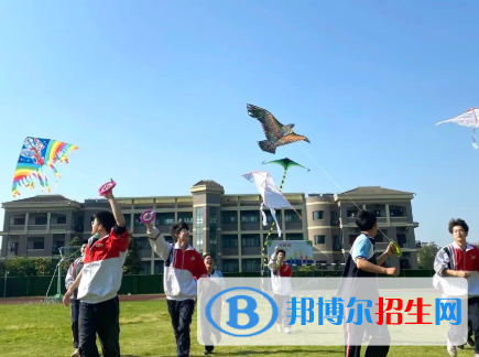 杭州2023年女生读中专学校学什么专业好
