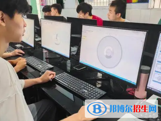 广东2023年中专计算机学校都有哪些专业