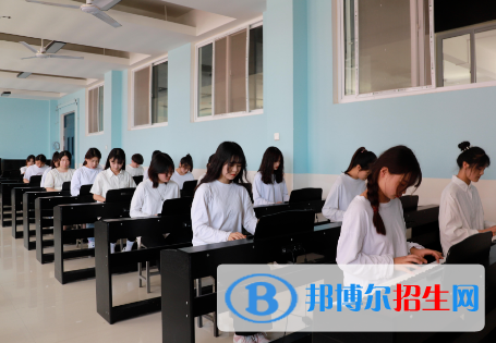 杭州2023年高中毕业上中专学校学什么专业好