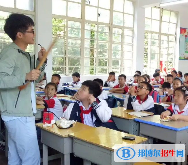 陕西2023年去读中专学校学什么对以后好一点