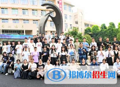 杭州2023年高中毕业读什么中专学校好