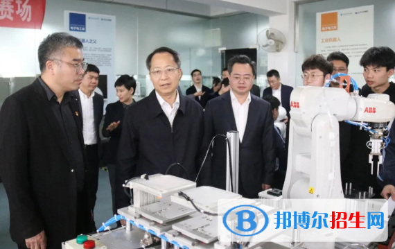 浙江2023年读中专学校有用吗
