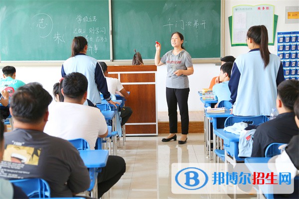 石家庄2023年读计算机学校学什么专业好