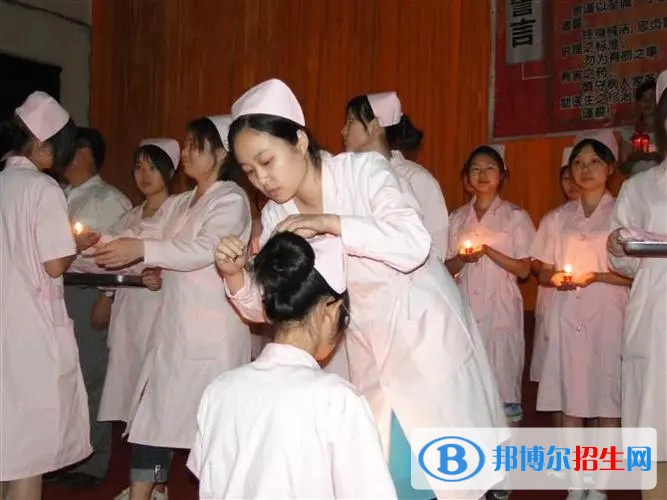 浙江2023年女生上卫校学啥好