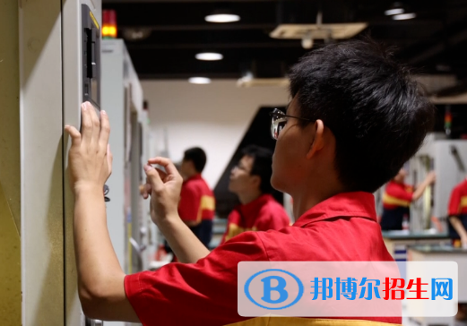 杭州2023年初中毕业读中专学校好吗