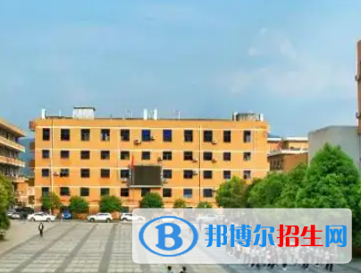 湖南幼儿师范高等专科学校是大专还是中专（湖南幼儿师范高等专科学校）